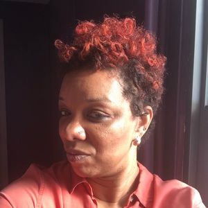 Meet your Posher, Leesha